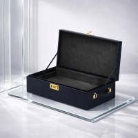 image 1-Le-coffret-strap-on-me.2000x2000